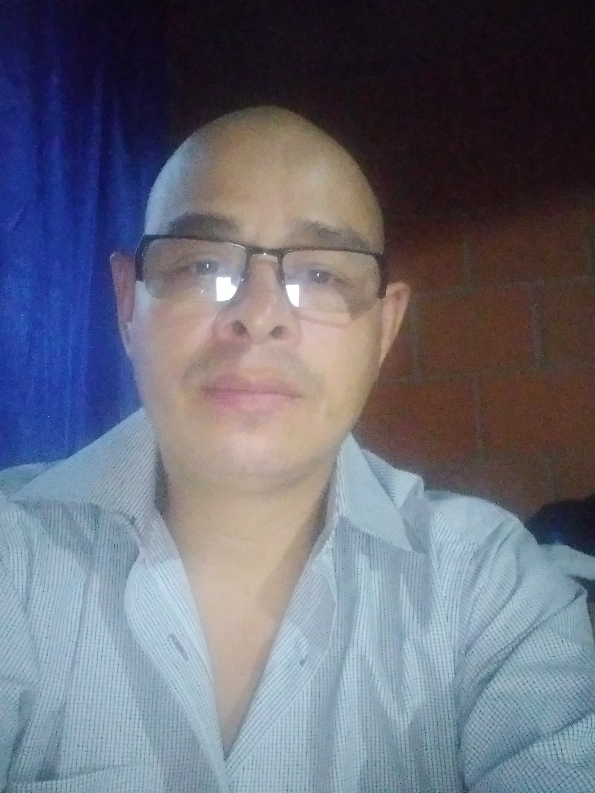 Oscar el fénix Hoyos Profile Picture